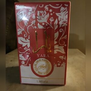 Lattafa Yara Eau de Parfum - Candy